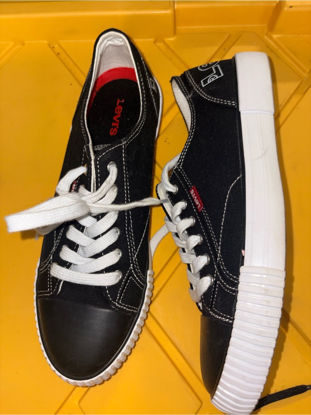 Levi's Black Canvas Low-Top Sneakers with White Accents